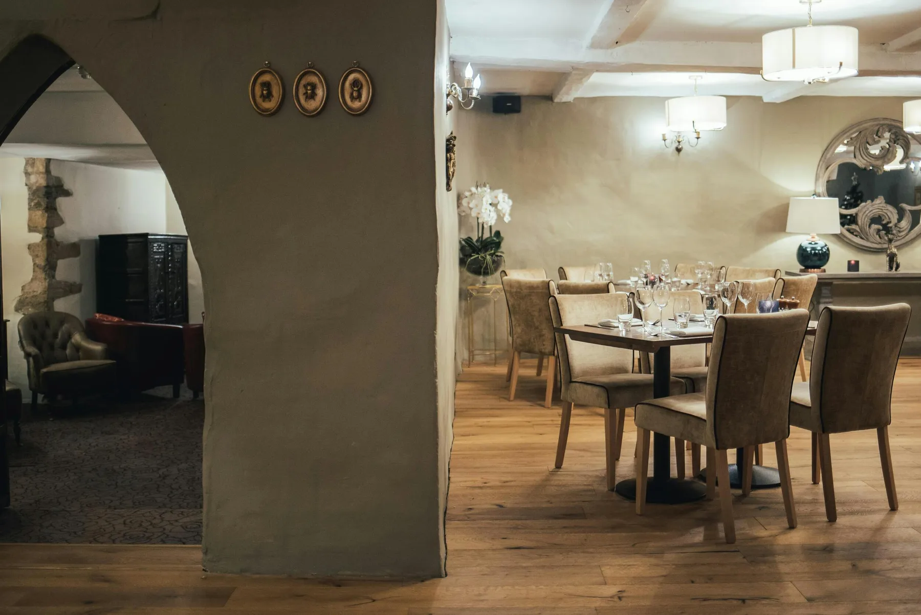 Mayflower Brasserie