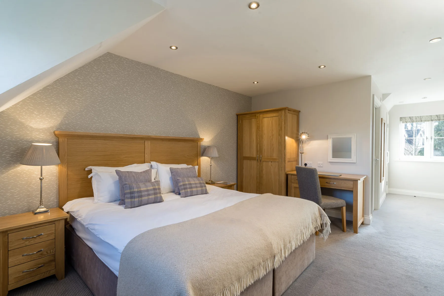 Classic Superior room at Beaulieu Hotel