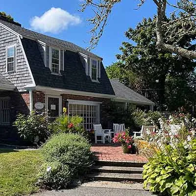Chatham Seafarer Inn