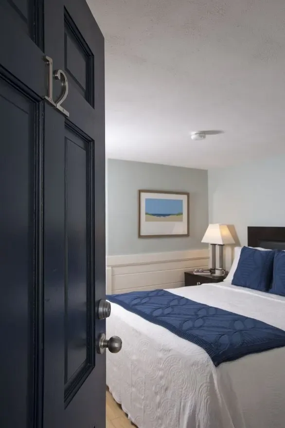 Chatham Seafarer Inn