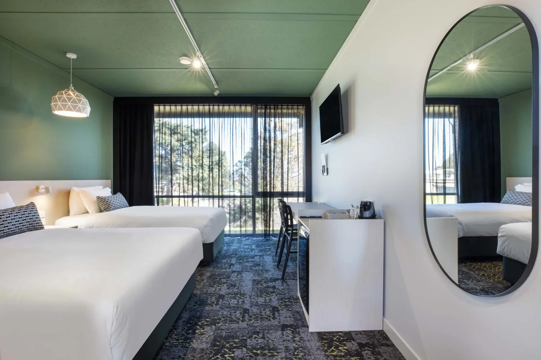 ALH_MORWELL_HOTEL_8471.jpg