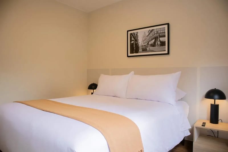 Chic 1BR Apartment w/ Scenic Balcony in Central Miraflores