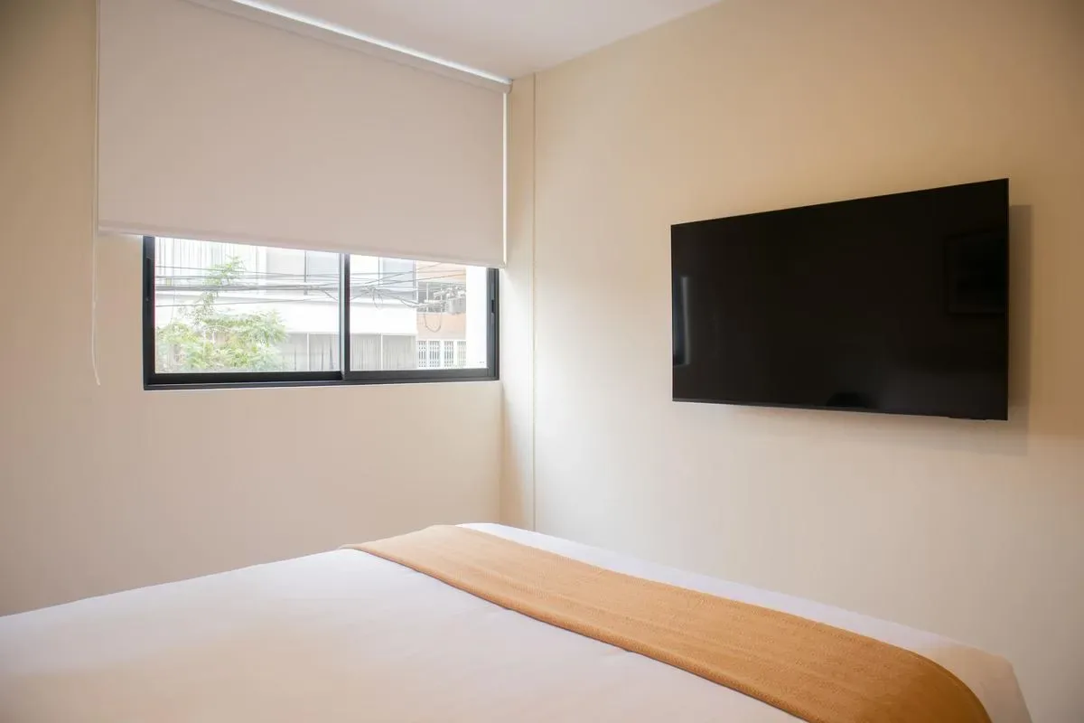 Chic 1BR Apartment w/ Scenic Balcony in Central Miraflores