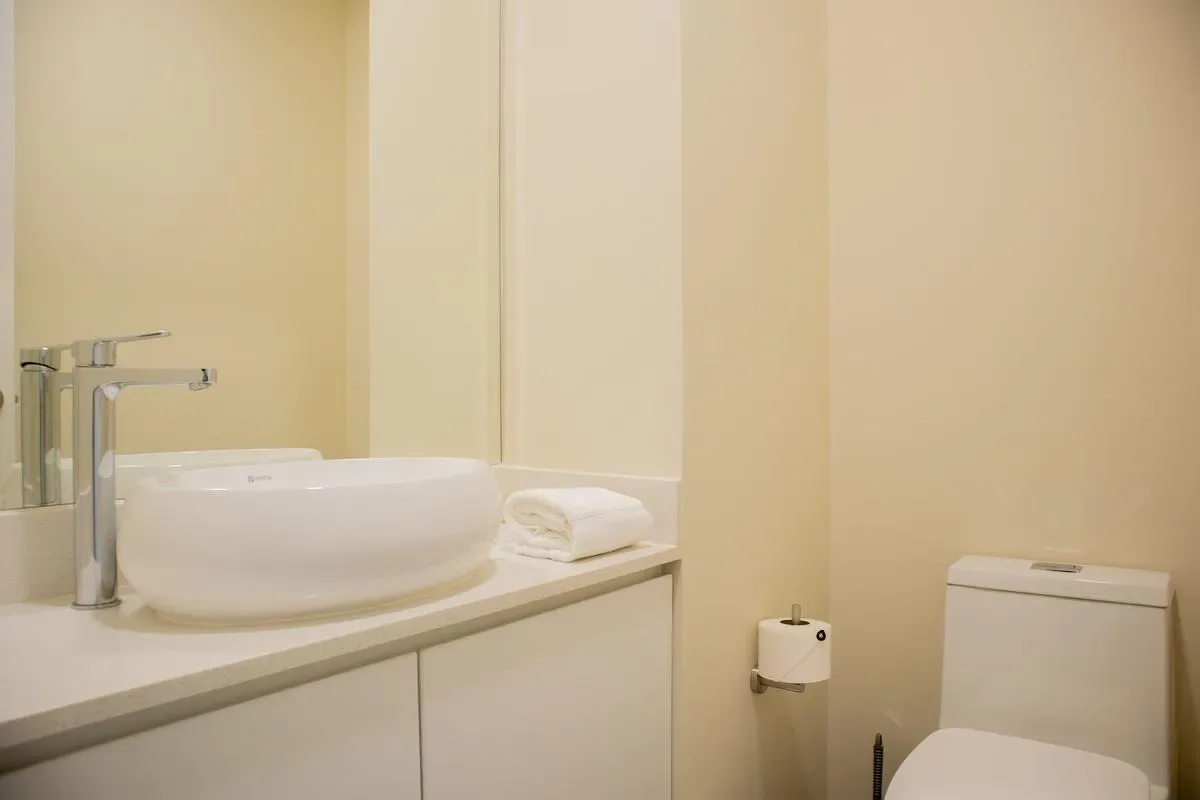Chic 1BR Apartment w/ Scenic Balcony in Central Miraflores