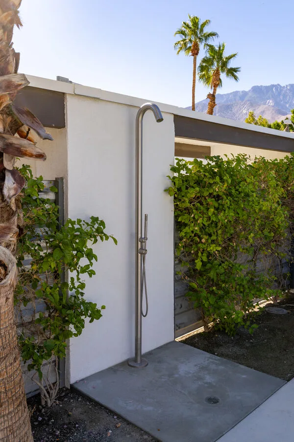 Bubble Gum Modern: Mid-Century Alexander