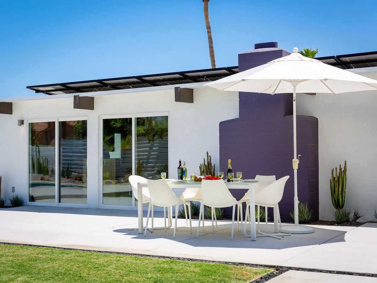 Bubble Gum Modern: Mid-Century Alexander