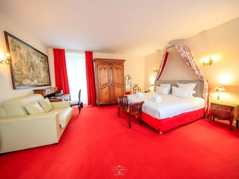 Red hotel room