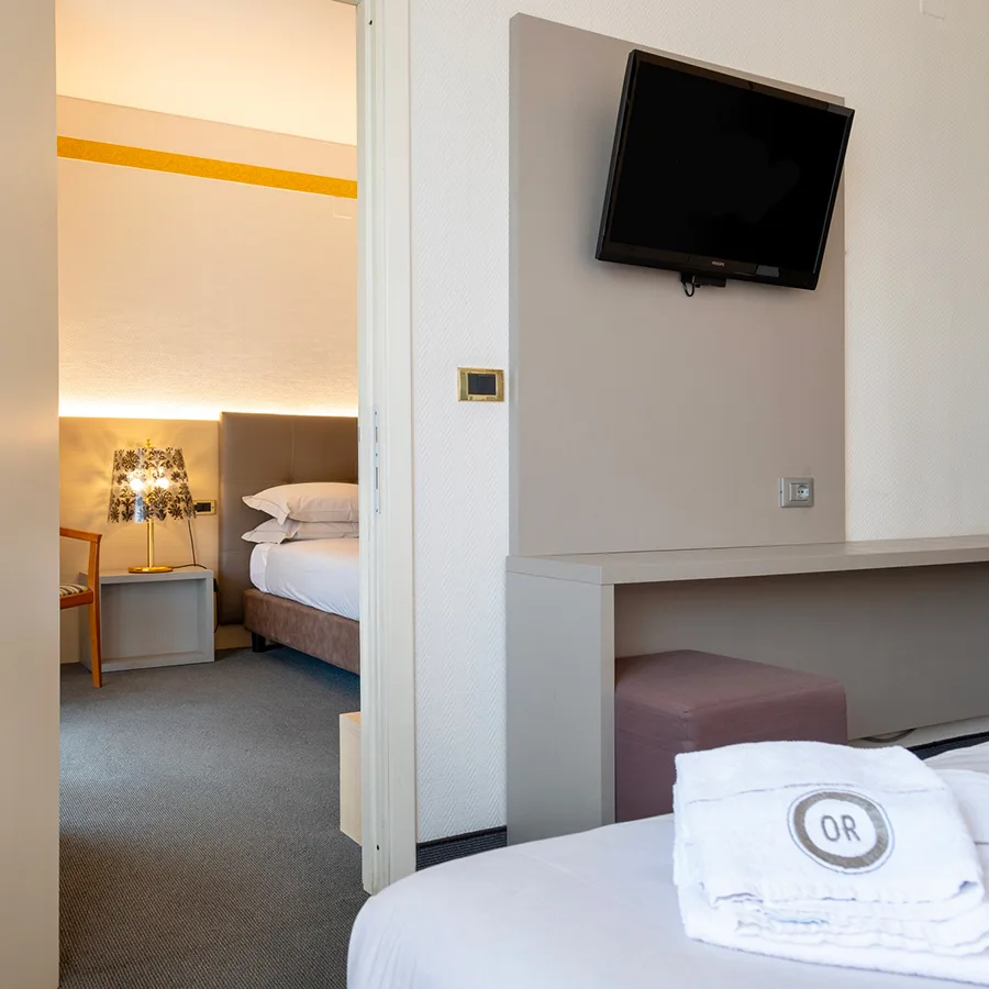 Triple and family rooms