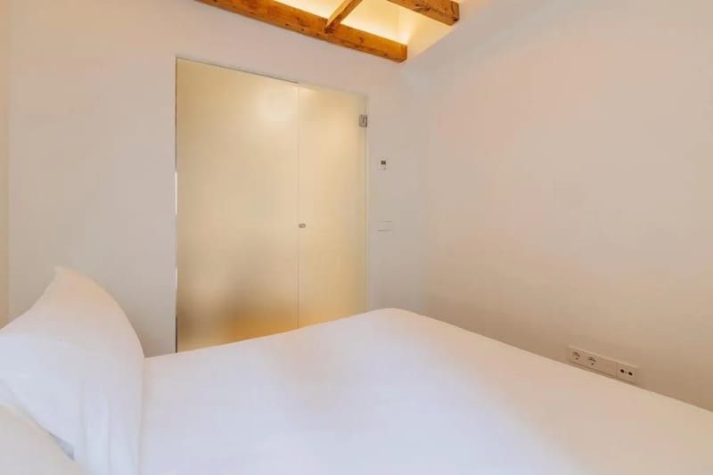 Spacious 2BR at Palacio Real