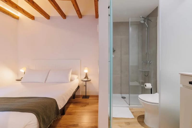 Spacious 2BR at Palacio Real