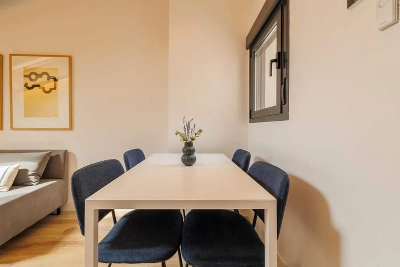 Spacious 2BR at Palacio Real