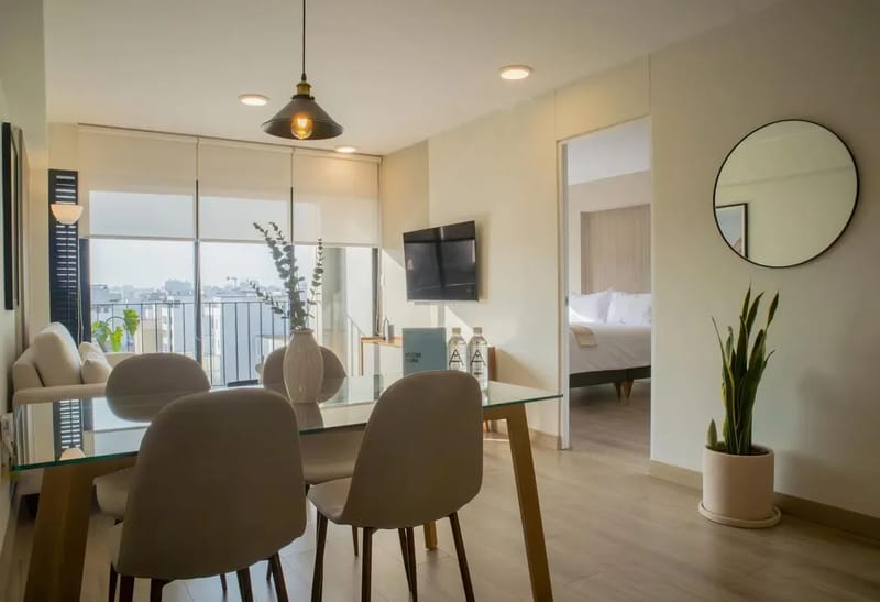 Engaging 2BR w/ balcony in Miraflores