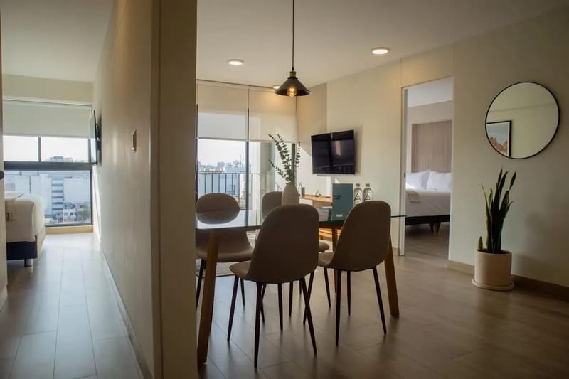 Engaging 2BR w/ balcony in Miraflores