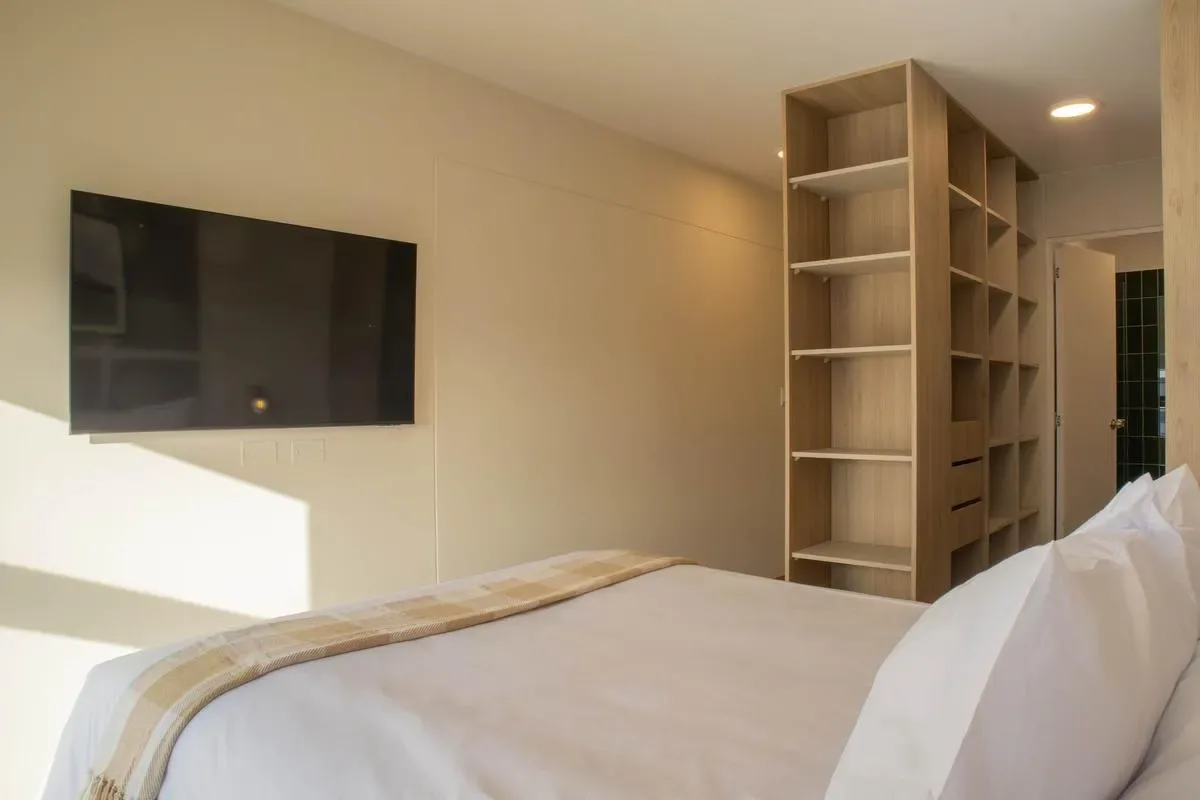 Engaging 2BR w/ balcony in Miraflores