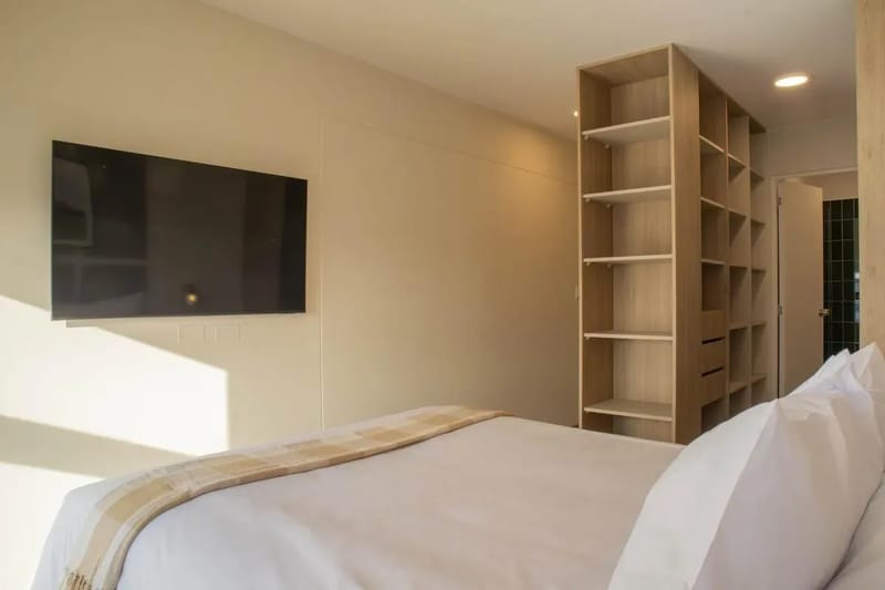 Engaging 2BR w/ balcony in Miraflores