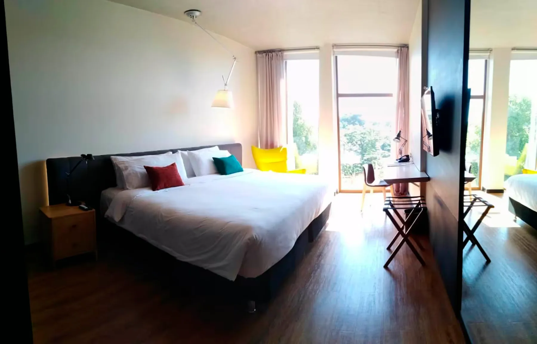 Foto del establecimiento FIVE Hotel