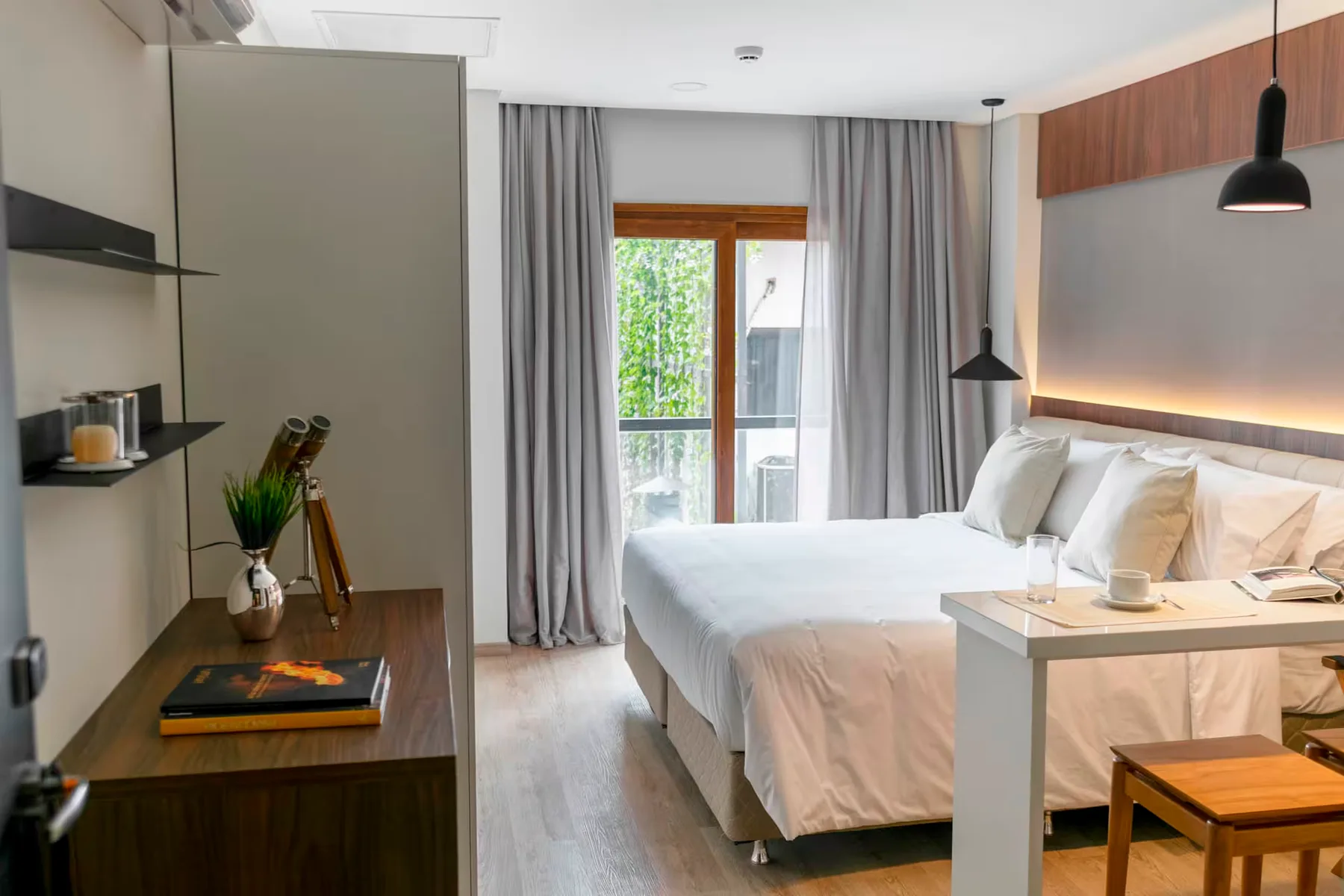 Foto de una habitación del FIVE Hotel