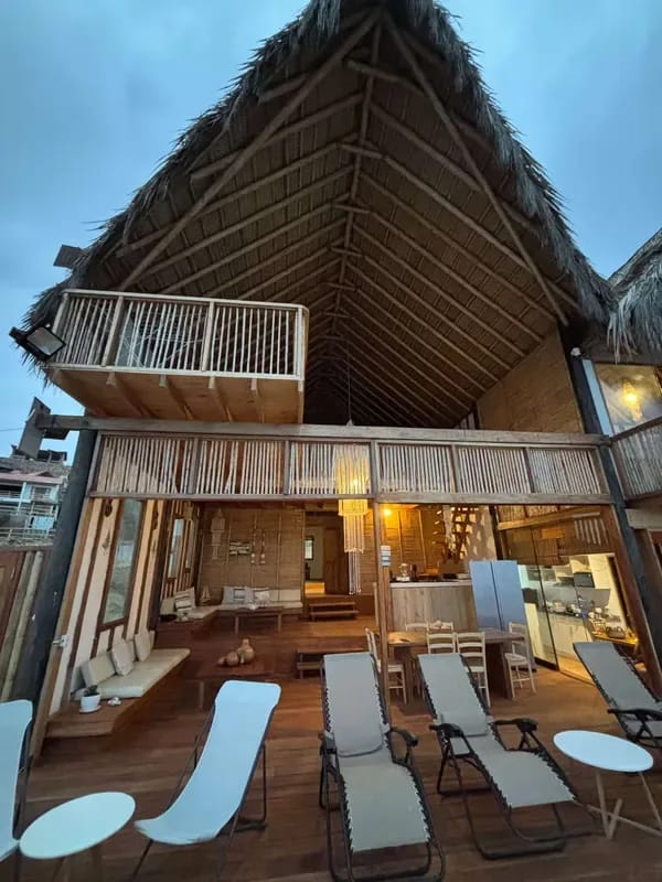 Relaxing Oceanfront  5BR in Punta Veleros