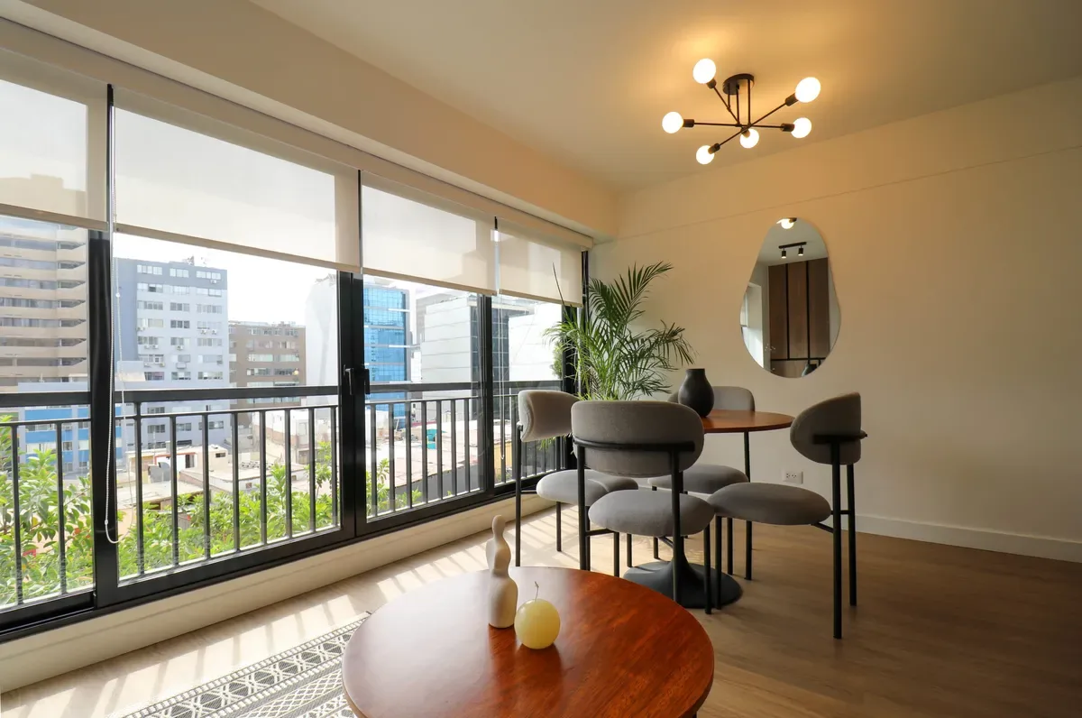 Luxury & Cozy 2BR with Balcony in San Isidro