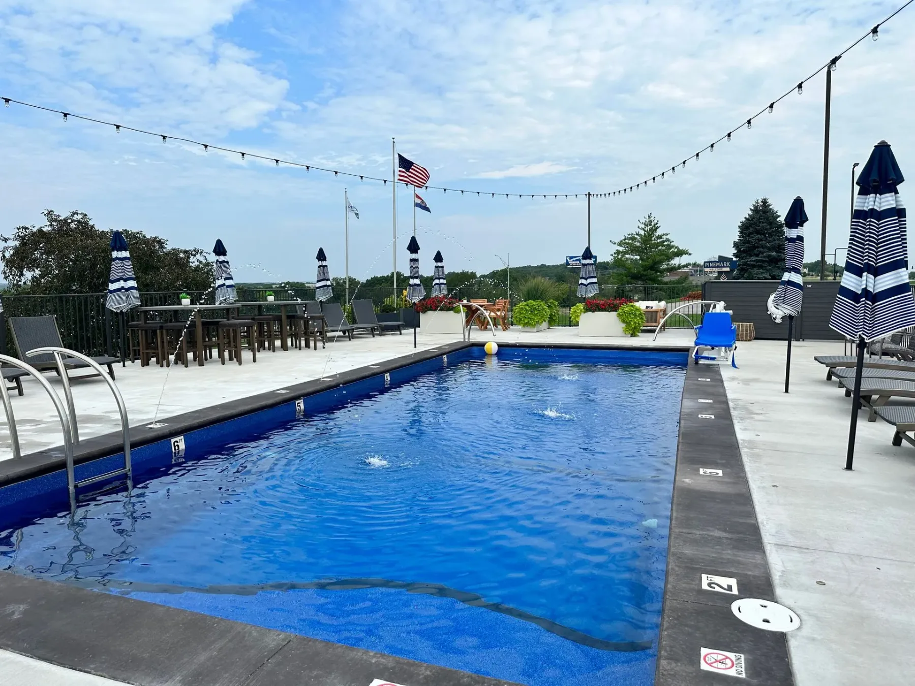 Pinemark Inn