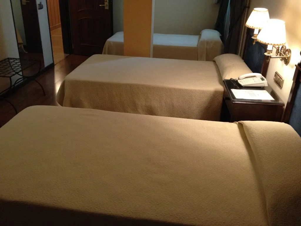 Hotel Villa de Ferias room