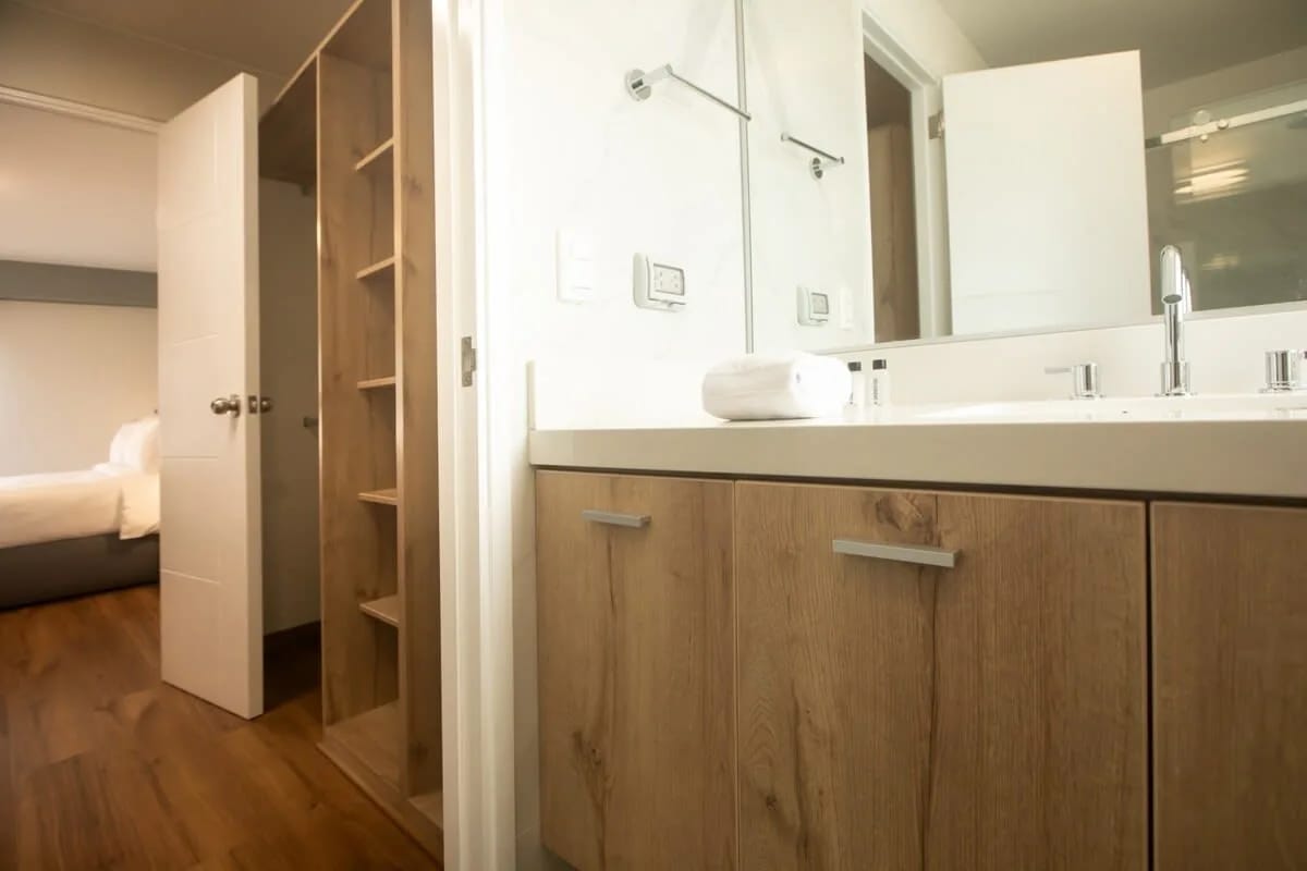 Perfect 2BR with Balcony in Miraflores