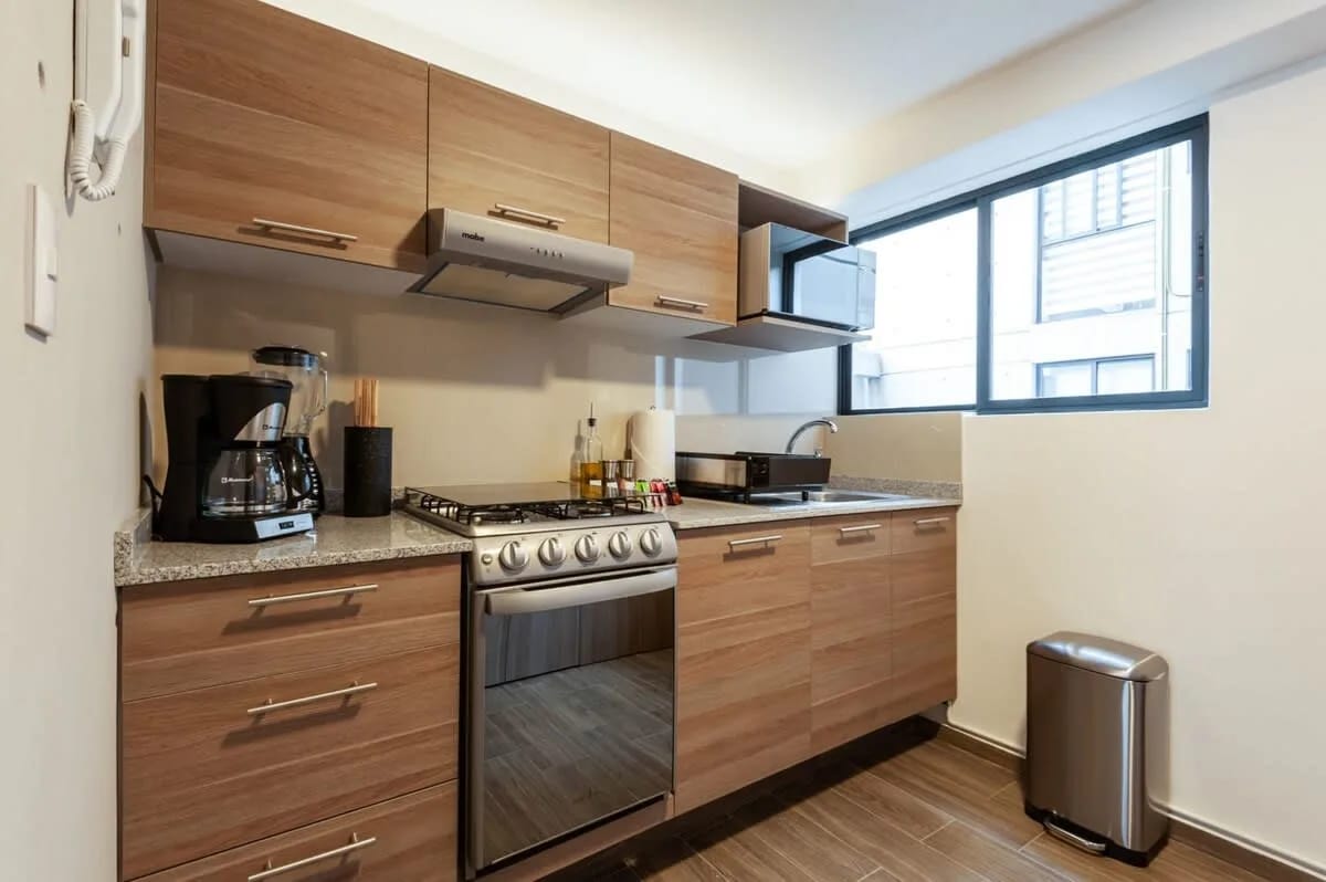 Vibrant 2BR in Parque España