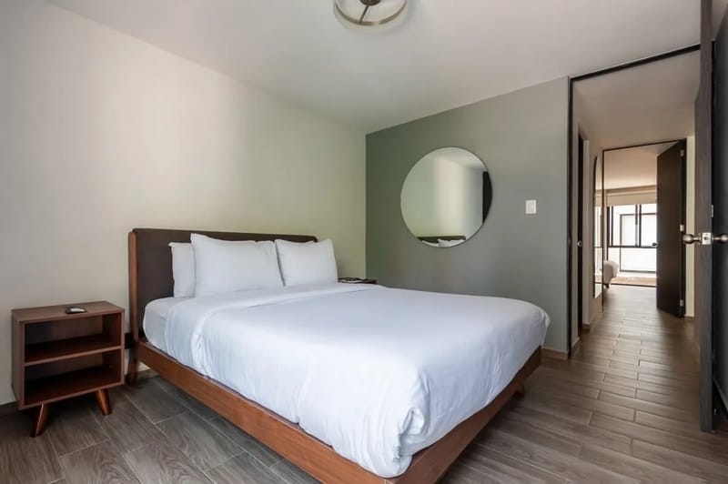 Vibrant 2BR in Parque España