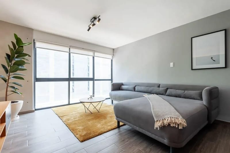Vibrant 2BR in Parque España