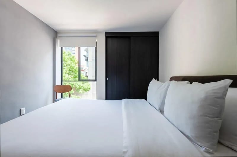 Vibrant 2BR in Parque España