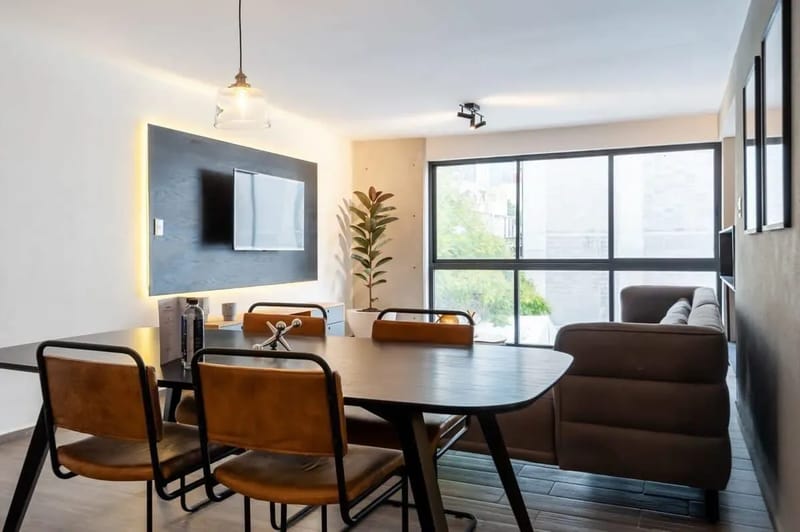 Vibrant 2BR in Parque España