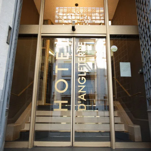 Glazed hotel entrance