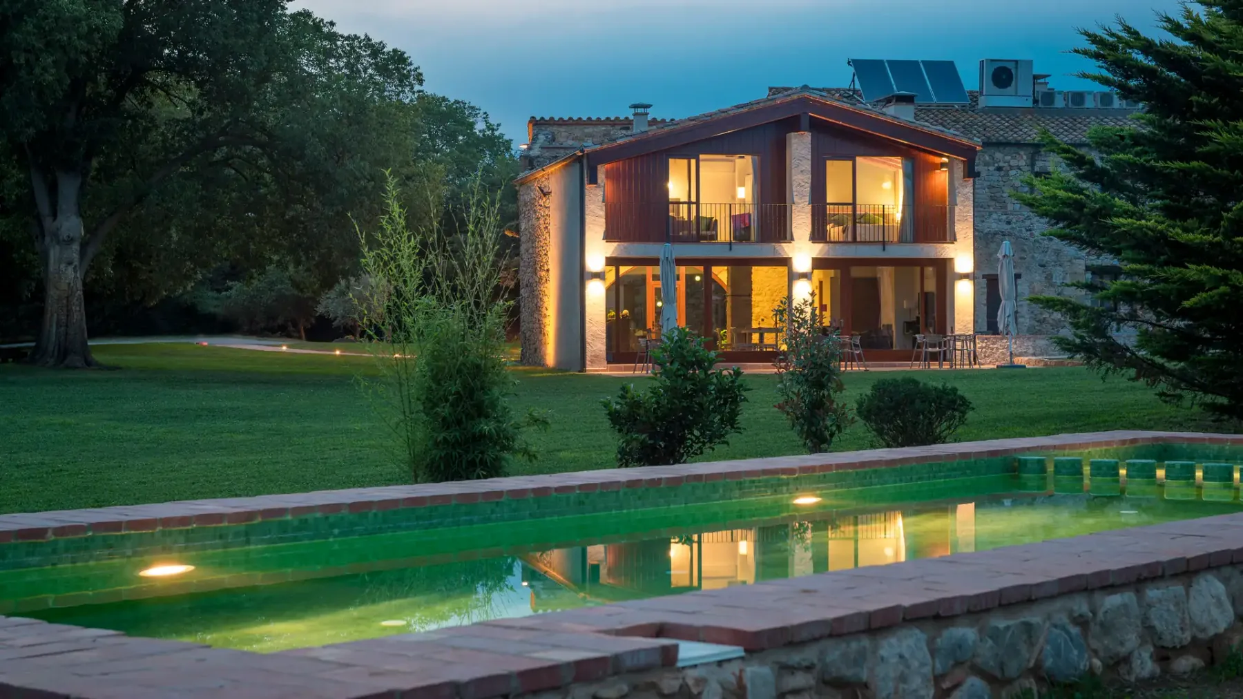 Property slideshow image