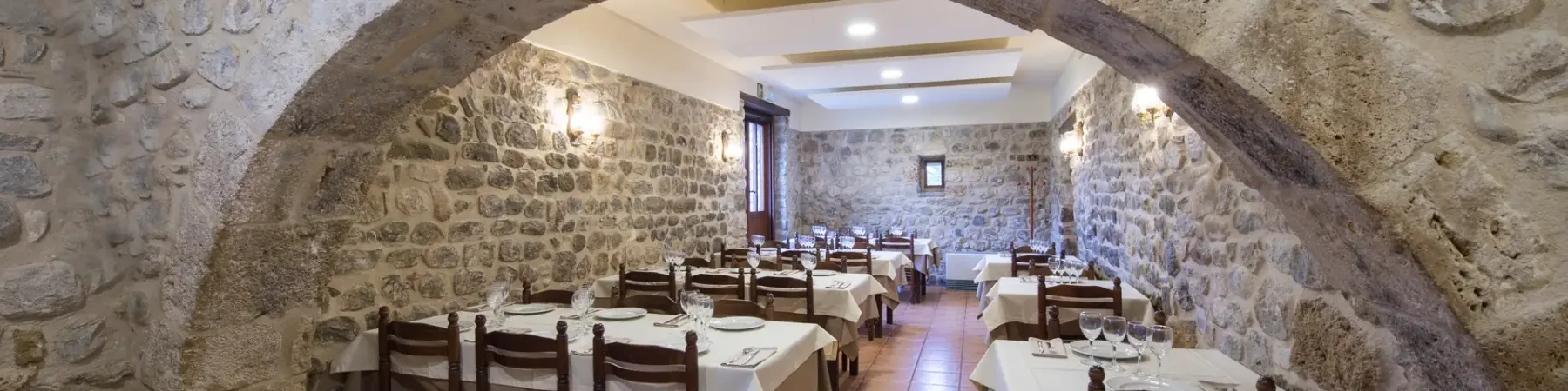 Restaurant section image