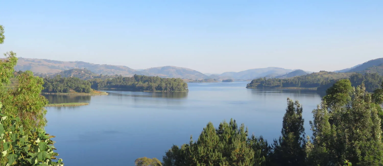Lago Bunyonyi