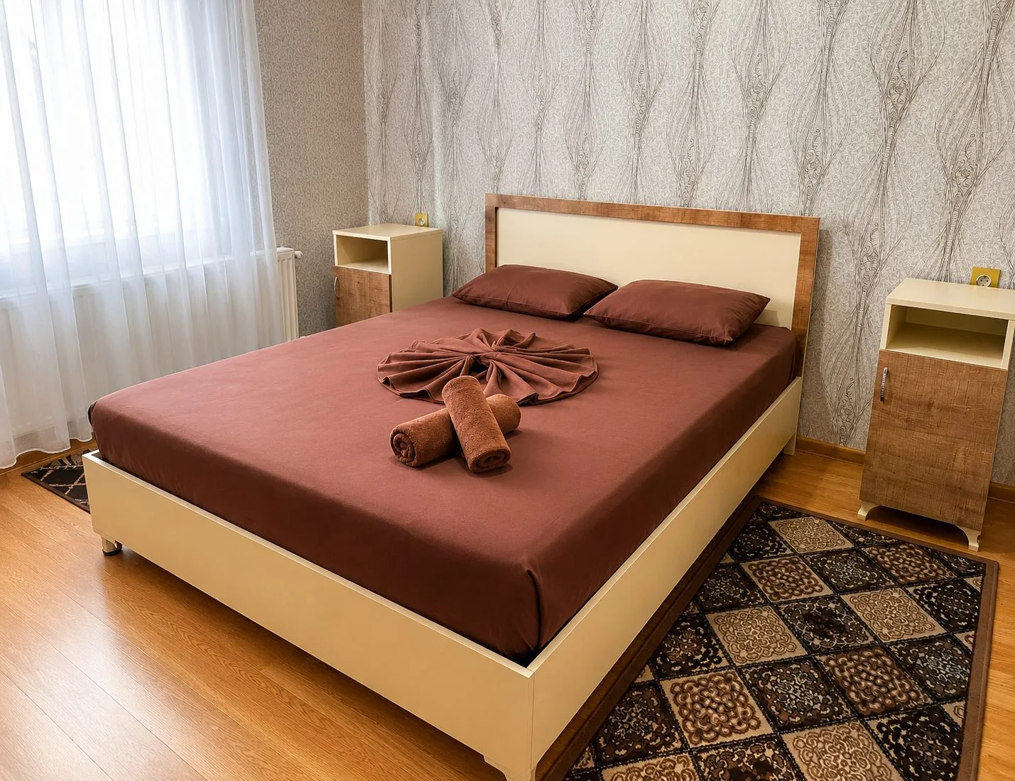 Economy room