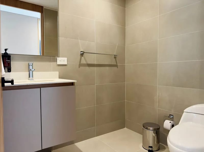 Gorgeous 2BR in Santa Barbara w/ Balcony