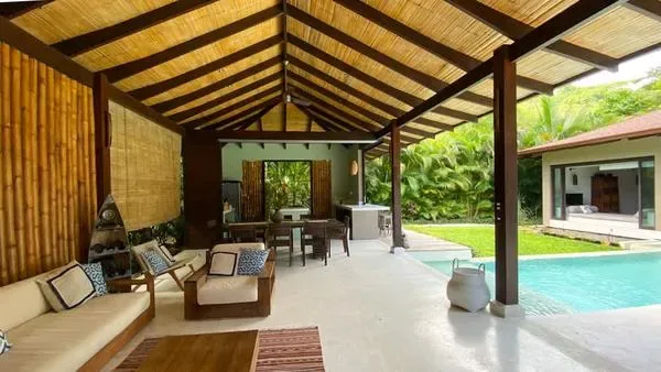Elegant 3BR Villa w/ Pool & Tropical Gardens