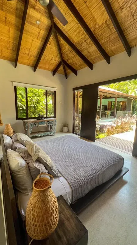 Elegant 3BR Villa w/ Pool & Tropical Gardens