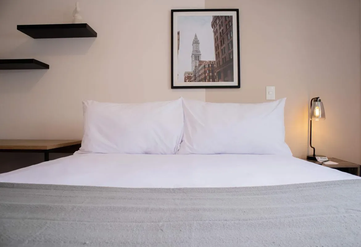 Bright 2BR w/ Balconny in Miraflores