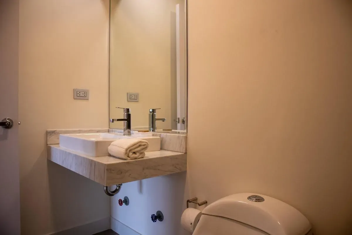 Bright 2BR w/ Balconny in Miraflores