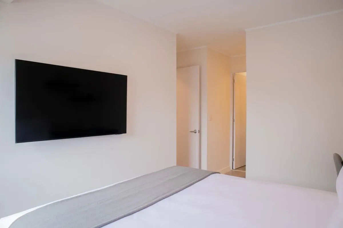 Bright 2BR w/ Balconny in Miraflores