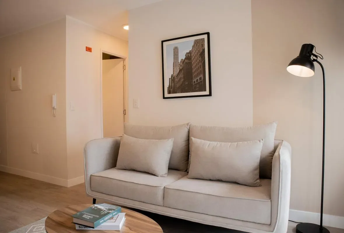Bright 2BR w/ Balconny in Miraflores