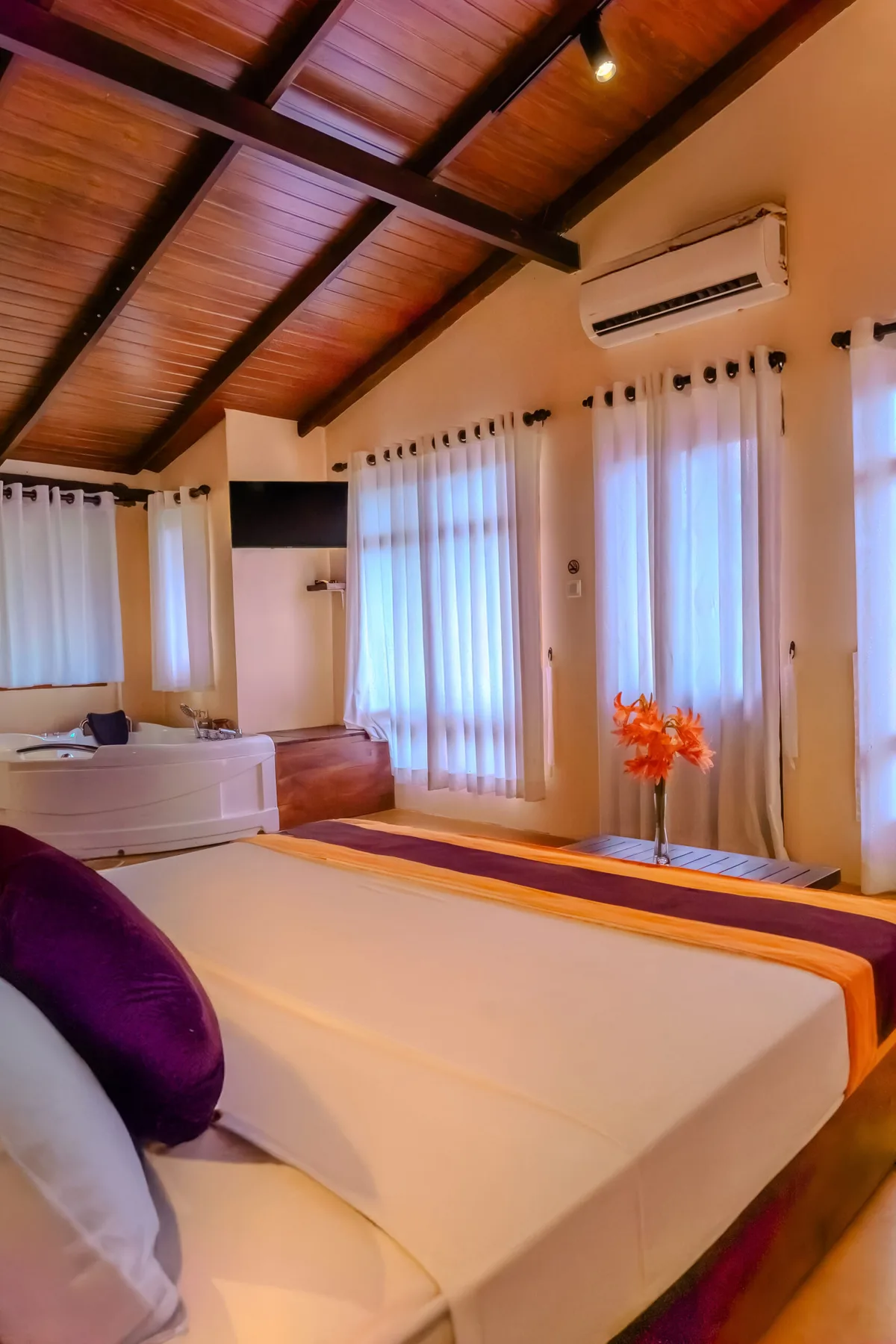 Superior Deluxe room with Jacuzzi