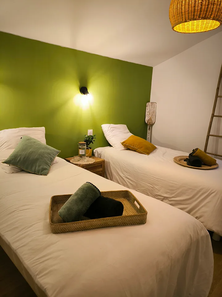 Habitación con dos camas individuales