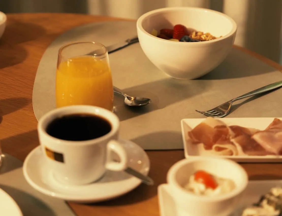 Bufé de desayuno del restaurante