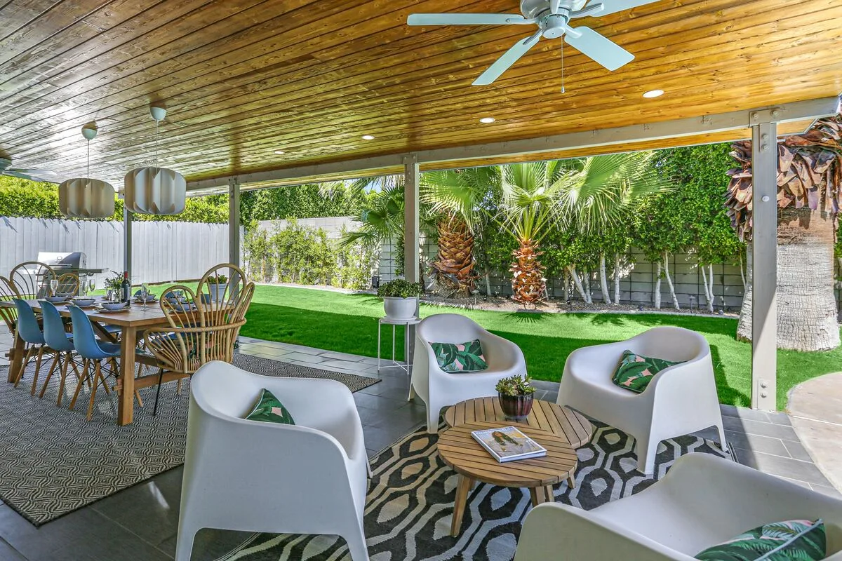 Golden Palms - 68904