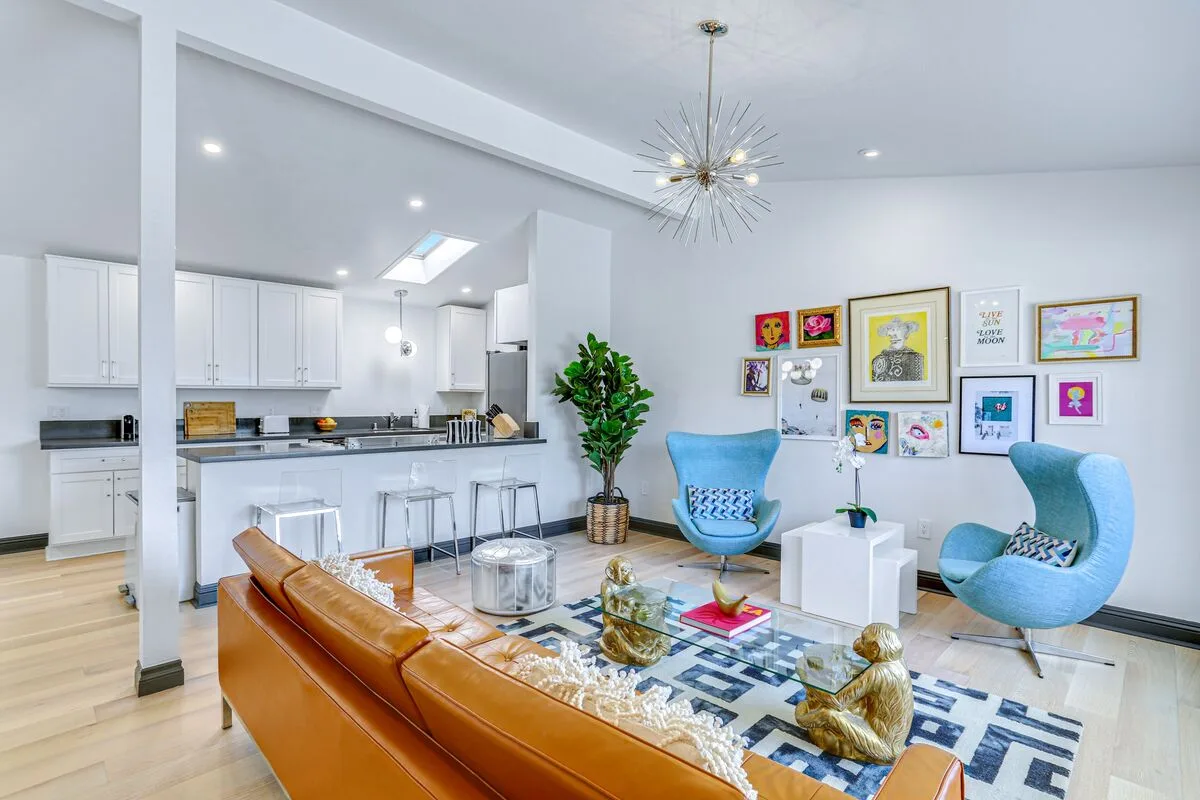 Golden Palms - 68904