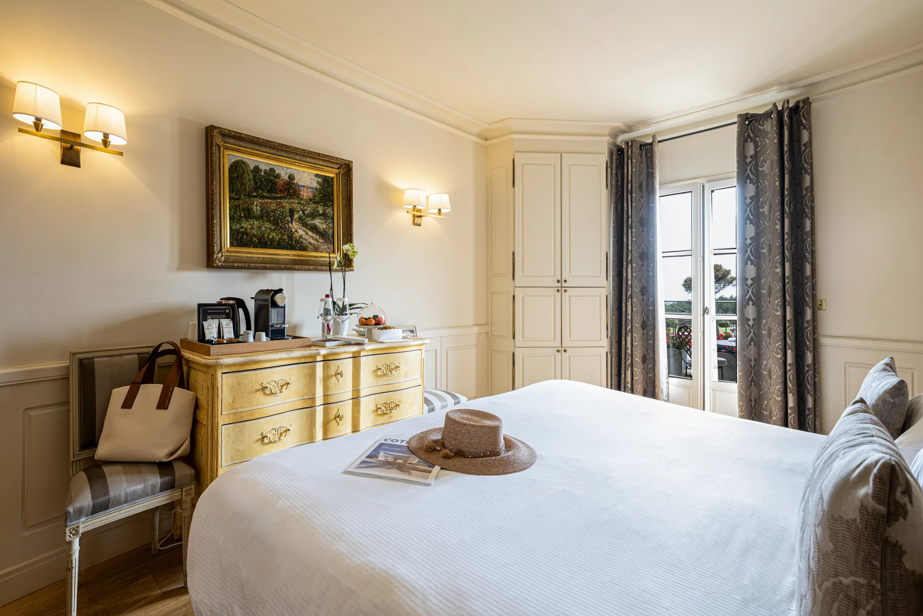 Classic room
