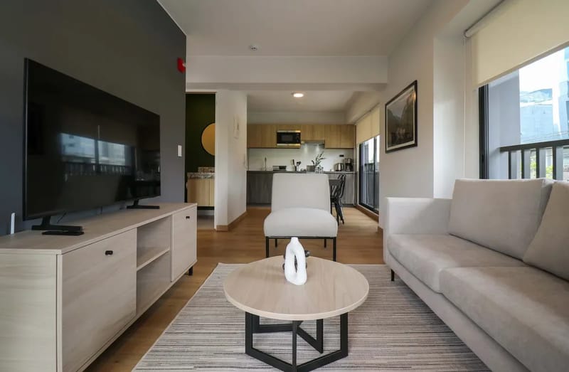 Graceful 1BR w/ Perfect Balcony in Miraflores